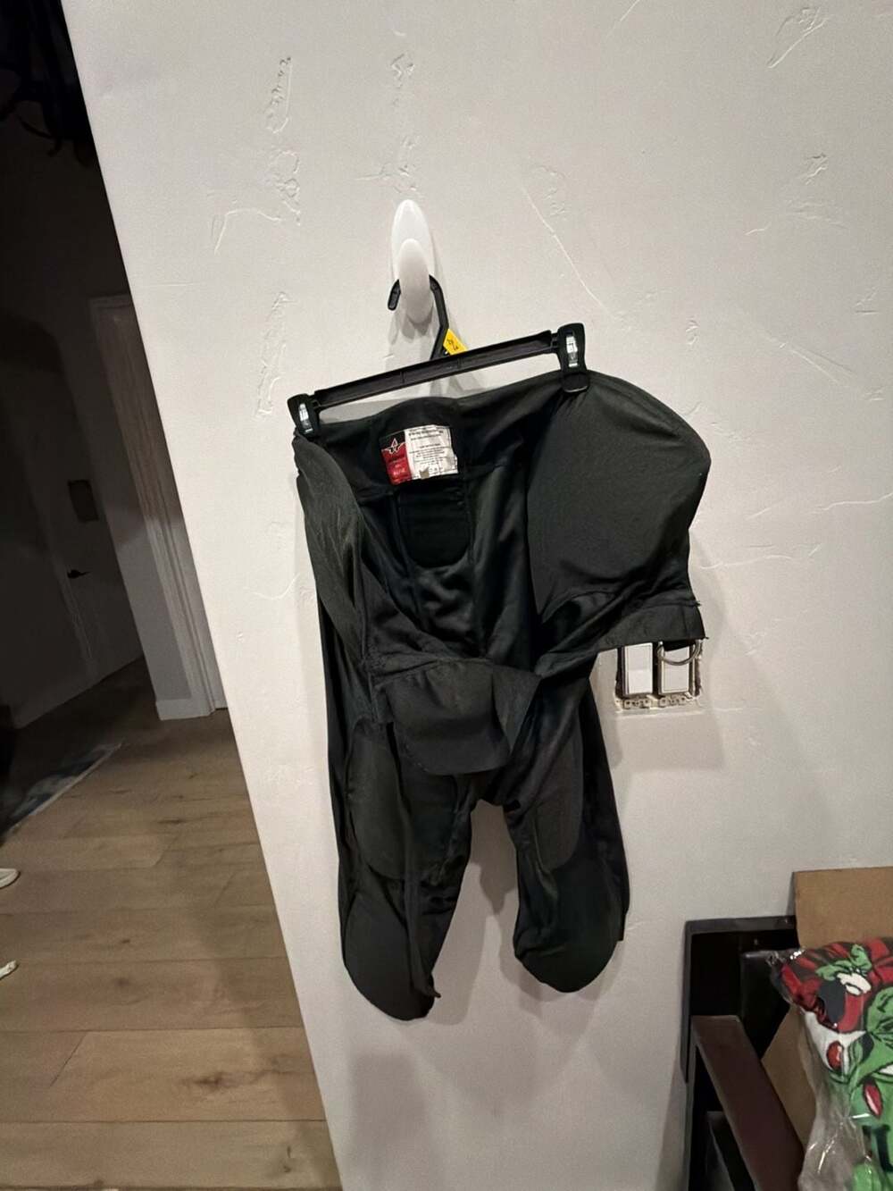 Alleson Athletic‎ Seven Pad Solo Integrated Football Pants